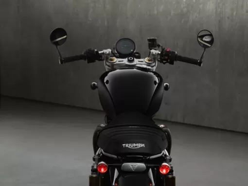 triumph-july26-speedtwin1200tfccustom-gallery4.jpg